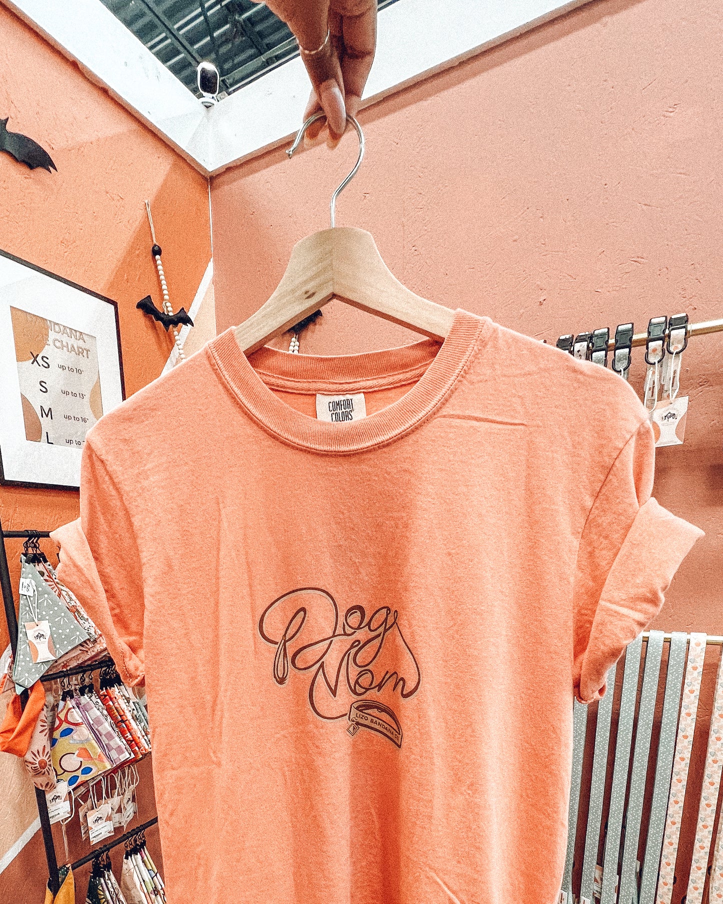 Dog Mom T-Shirt